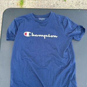 Champion t shirt